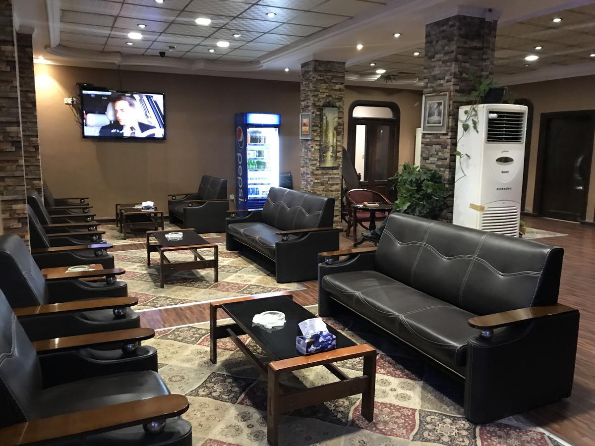 Castle Hotel Basra Extérieur photo